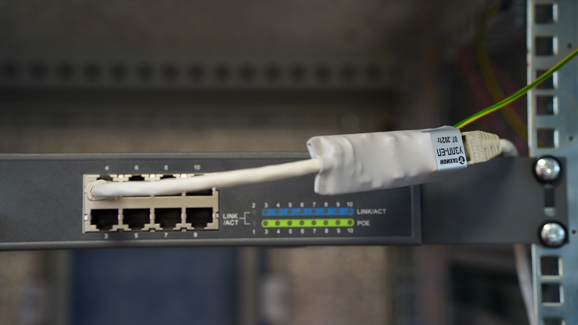 Устройство защиты портов в сети Ethernet c питанием РоЕ <br>УЗЛП-ЕП 20